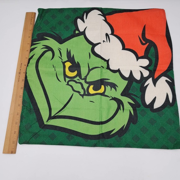 Grinch 4 Zippered Pillow Covers Couch Bed Christmas Holiday - Picture 2 of 12